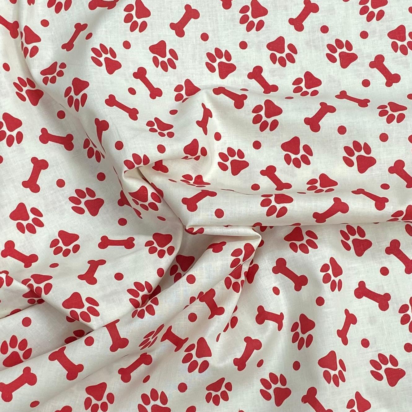 Pound A Metre Per Metre Per Metre Beautiful Digitally Printed 100% Cotton- 45" Wide (Red Paws)