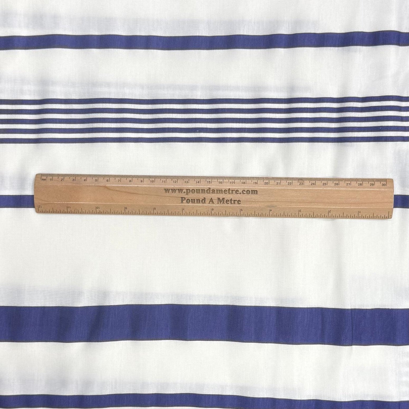 Pound A Metre 3 Metres 3 Metre Luxurious Soft Viscose Jersey - 55"-  (White & Blue)