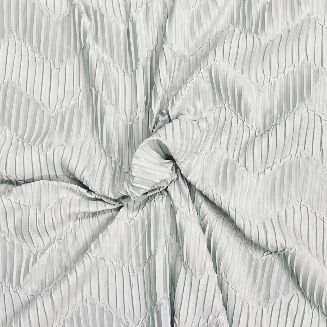 Pound A Metre 3 Metres Beautiful Crinkle Zigzag Jersey Fabric – 55" Wide (Silver)