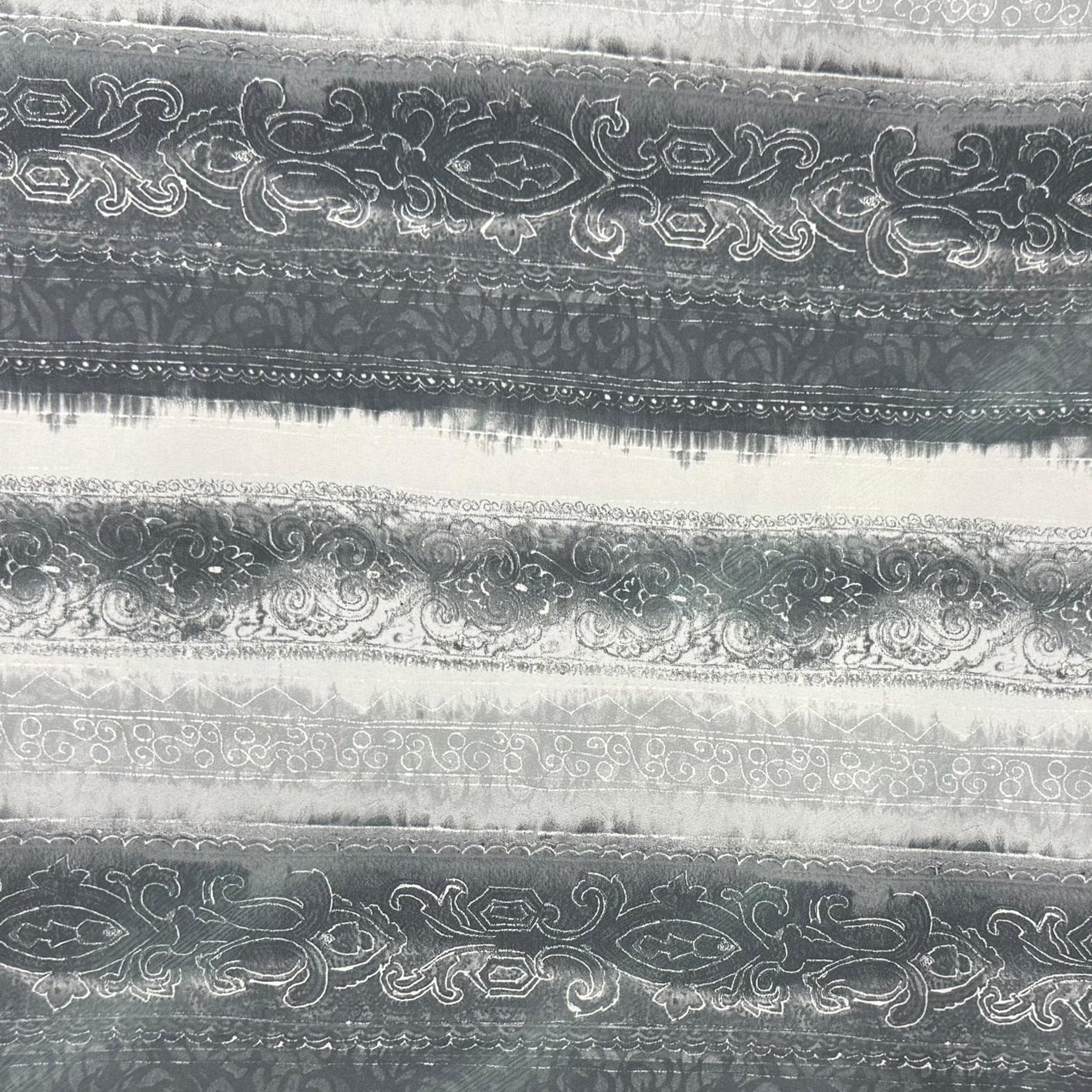 Pound A Metre 3 Metres Lightweight Printed Suiting 55" Wide (Silver)