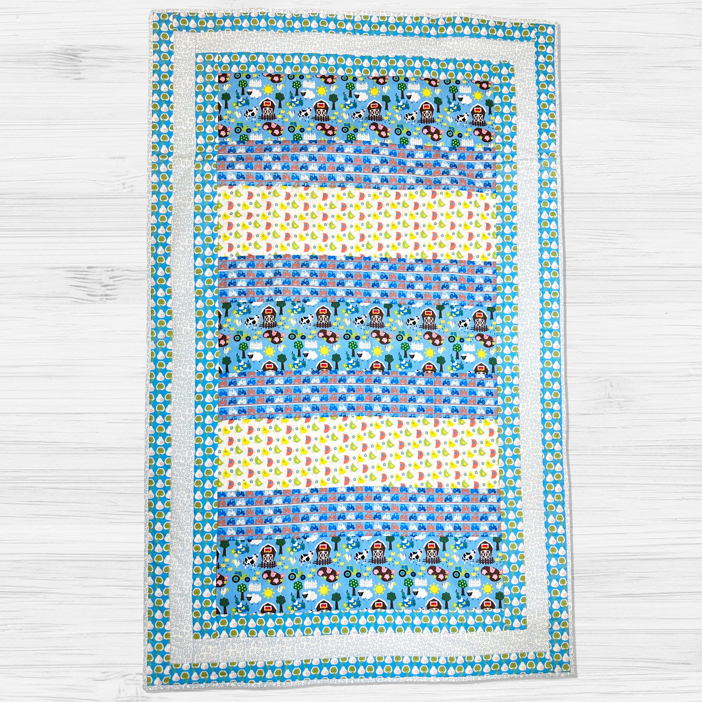 Premium 100% Cotton Lap Quilt- 142cm x 88cm (Farmyard)