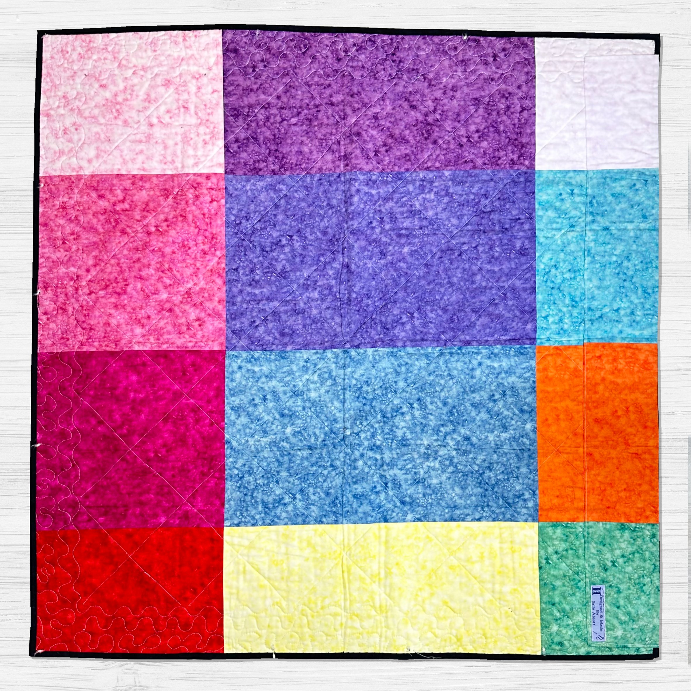 Premium 100% Cotton Lap Quilt- 104cm x 104cm (Rainbow) (Slight Damage)
