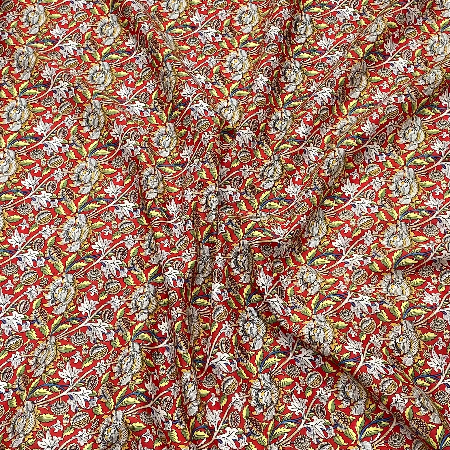 3 Metres Luxury Dressmaking 100% Cotton Lawn- 60" (Red Flowers)
