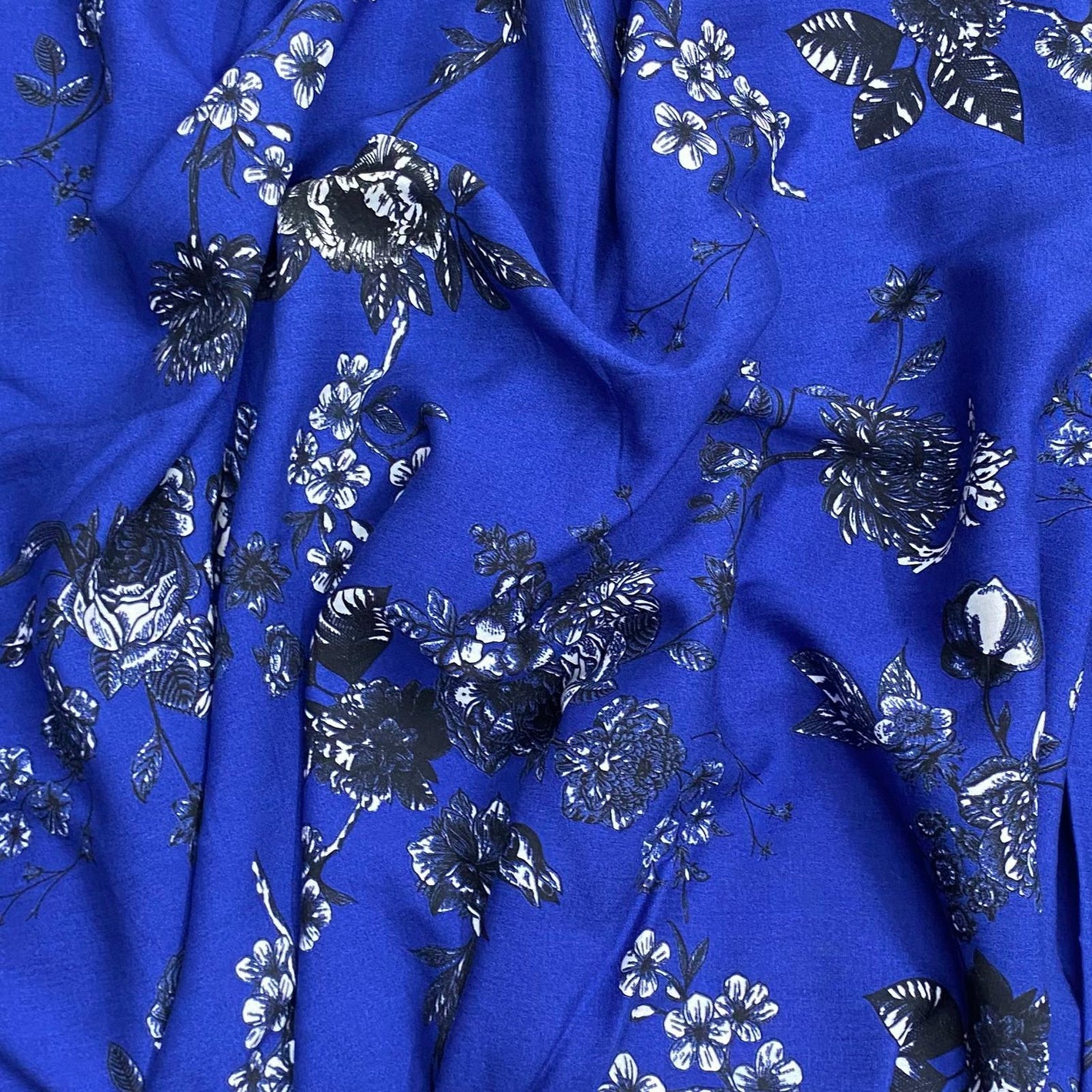 3 Metres, Premium Quality, Printed Dressmaking Viscose - 55" Wide (Royal)