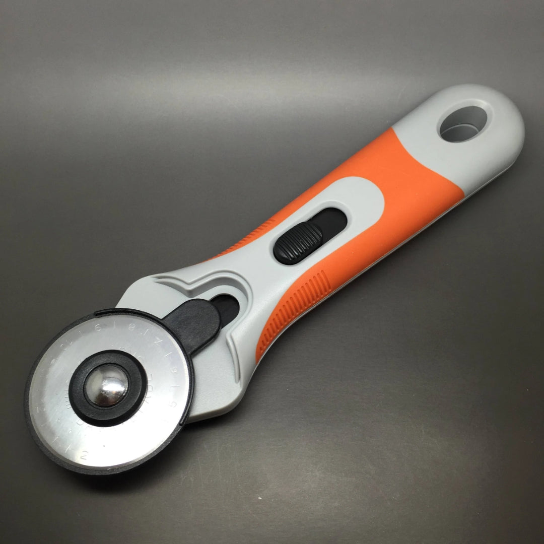 DAFA 45mm Soft Grip Rotary Cutter