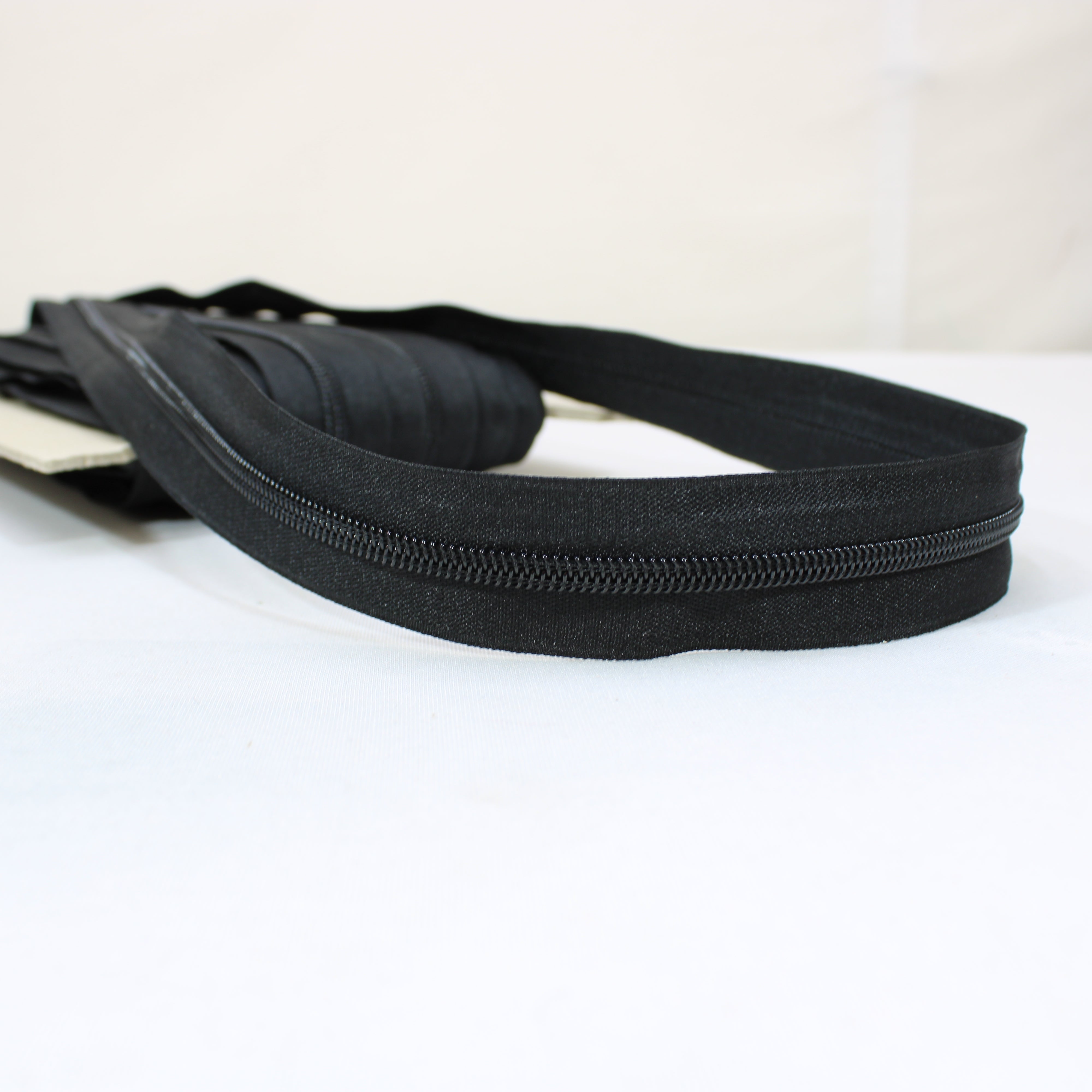 Per Metre Deluxe 6mm Continuous Zips