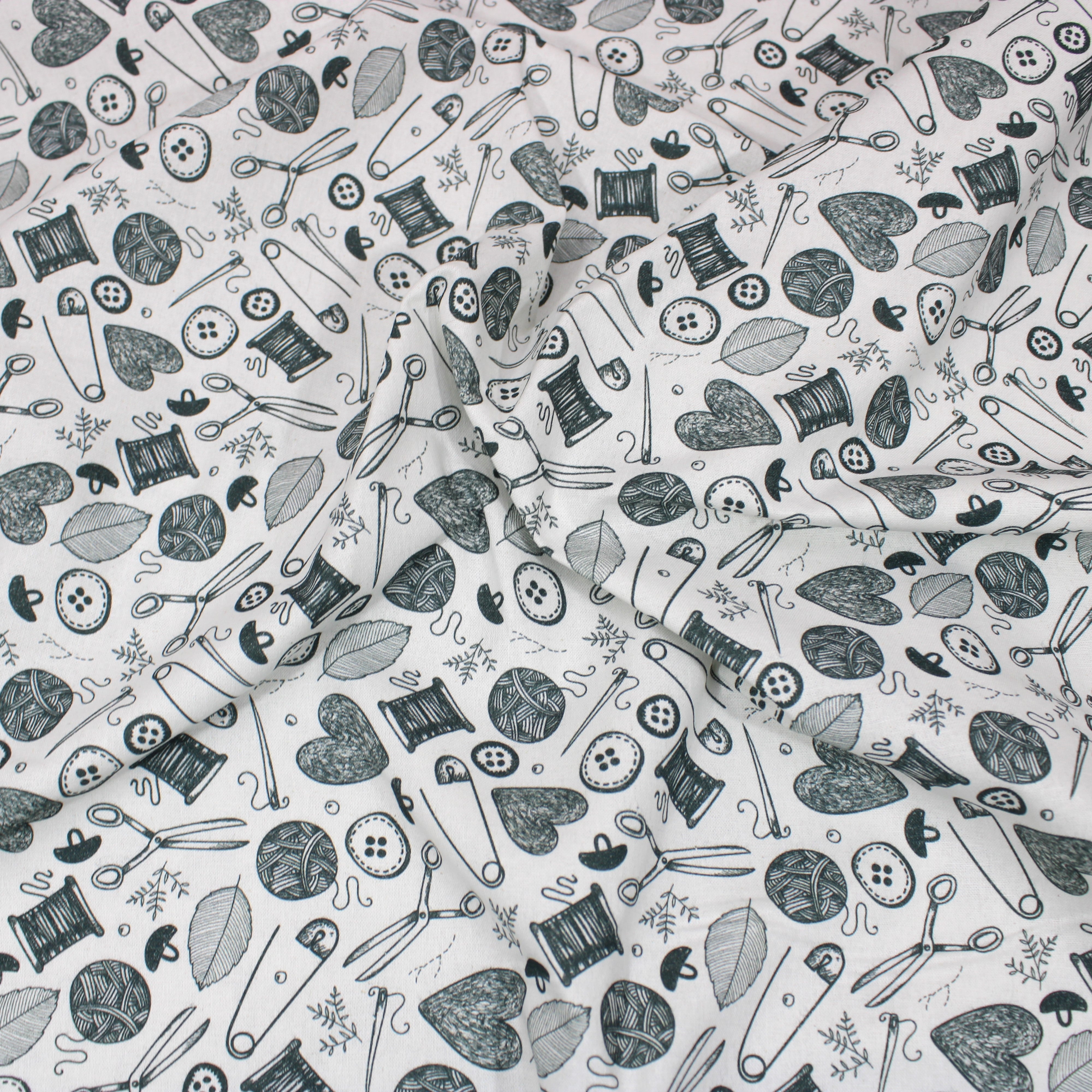 Digitally Printed 100% Cotton- 45" Wide (Autumn Sewing) (Per Metre)