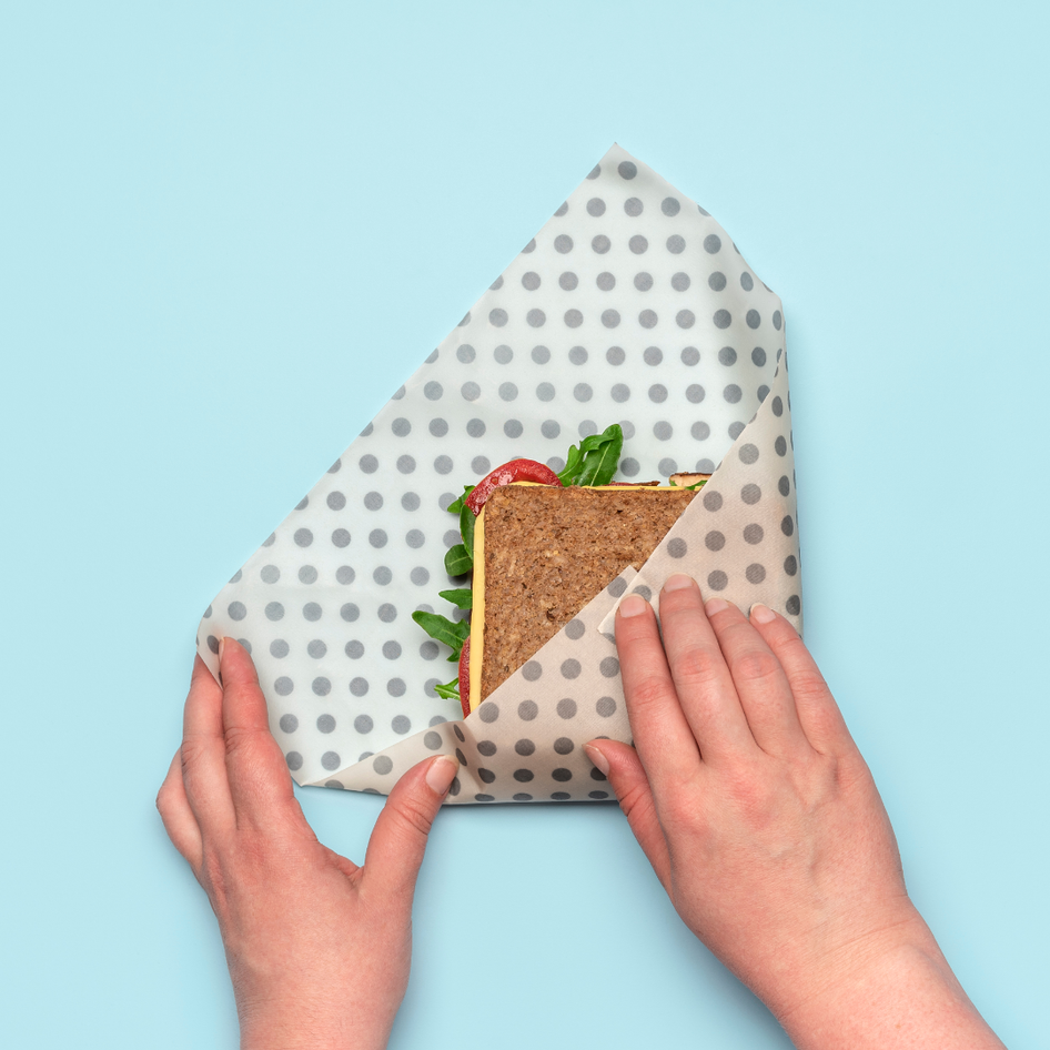 DIY Beeswax Wrap Kit- 4 Cotton Fat Quarters + 200g Beeswax (Over The Rainbow)